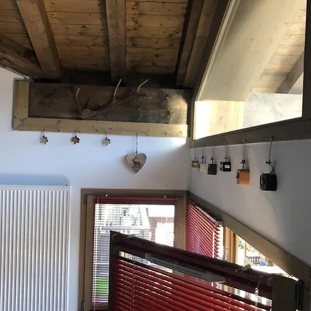 Les 7 Laux Immobilier F *